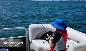 Anna Maria Island Boat Rentals and Watersports boat rental operation on Holmes Beach, FL 1