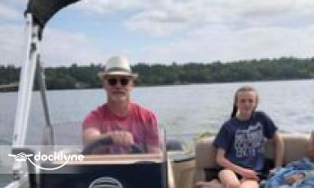 Top Water Boat Rental boat rental operation on Mt Pleasant, TX 5