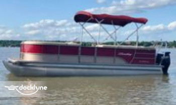 Lake Brownwood Boat Rentals boat rental operation on Brownwood, TX 2