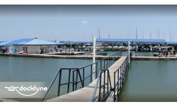 Suntex Boat Club and Watersport Rentals at Eagle Mountain Lake boat rental operation on Fort Worth, TX 2