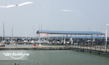 Suntex Boat Club and Watersport Rentals at Eagle Mountain Lake boat rental operation on Fort Worth, TX 3