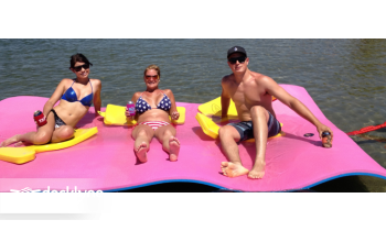 Canyon Lake Adventures boat rental operation on Canyon Lake, TX 1