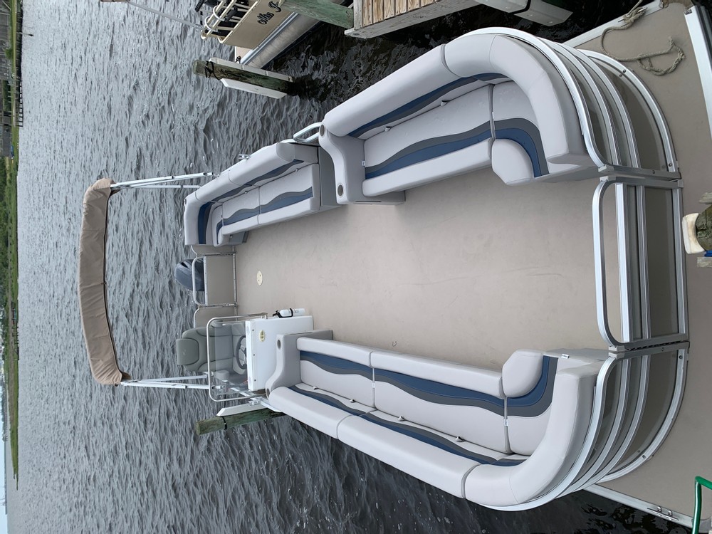 marinaBoat