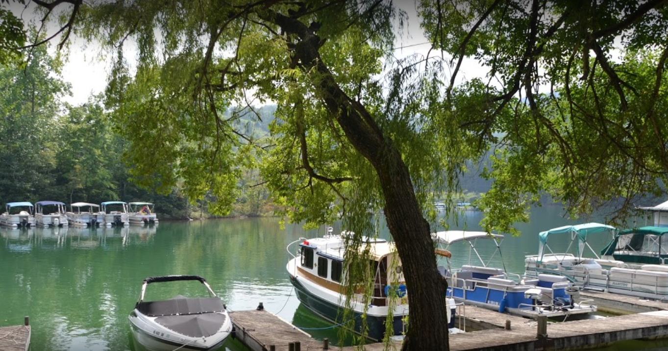 marinaBoat