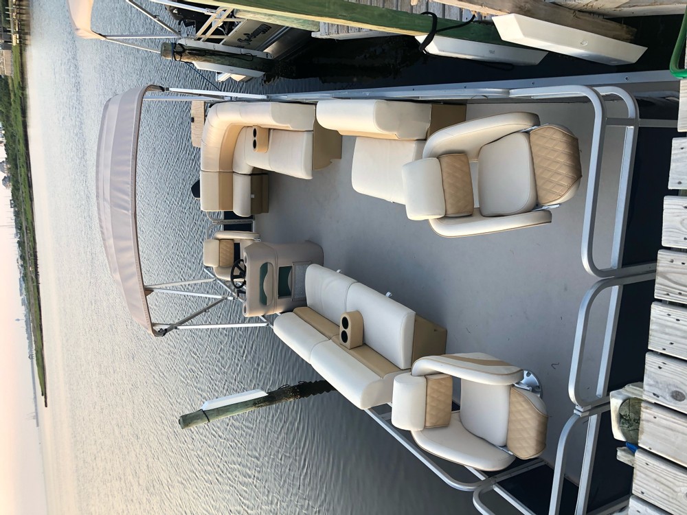 marinaBoat