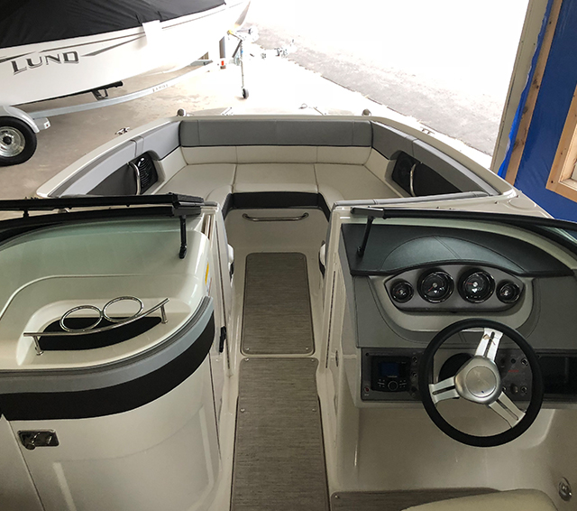 marinaBoat