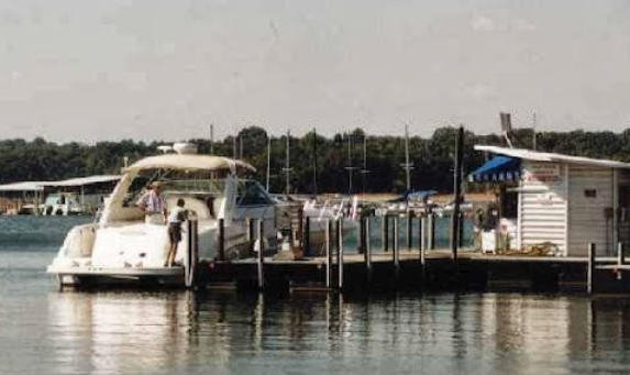 marinaBoat