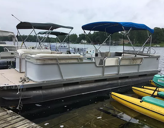 marinaBoat