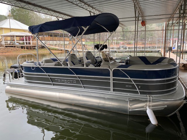 marinaBoat