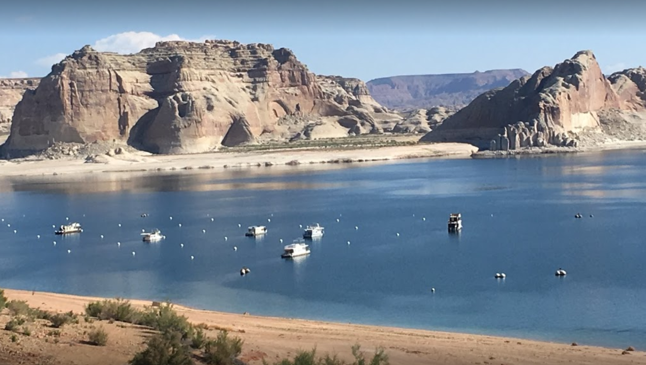 Lake Powell Resorts & Marinas Wahweap Marina | Docklyne