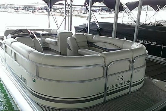 marinaBoat