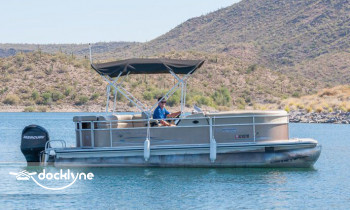 Pleasant Harbor Marina boat rental operation on Peoria, AZ 14