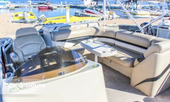 Pleasant Harbor Marina boat rental operation on Peoria, AZ 8