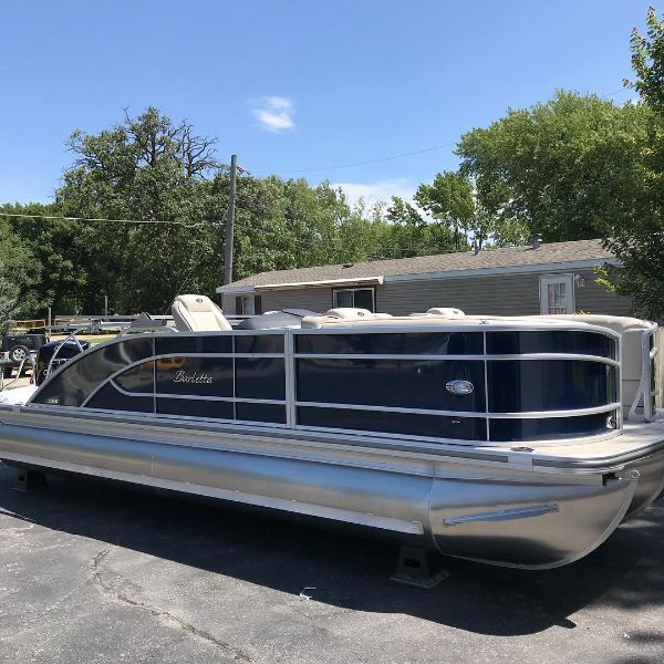 marinaBoat
