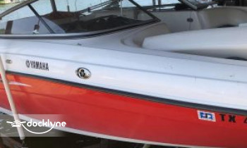 Cedar Creek Boat boat rental operation on Log Cabin, TX 7