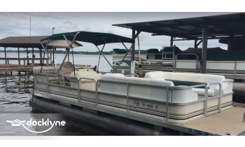 Cherokee Landing boat rental operation on Malakoff, TX 3