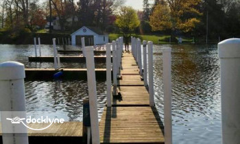 Ernst's Lake Breeze Marina boat rental operation on Kent, NY 3