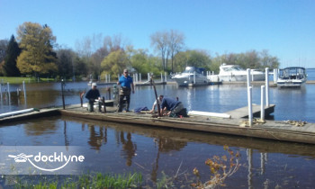Ernst's Lake Breeze Marina boat rental operation on Kent, NY 5