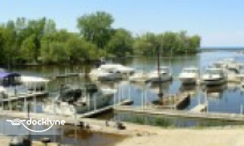 Ernst's Lake Breeze Marina boat rental operation on Kent, NY 7