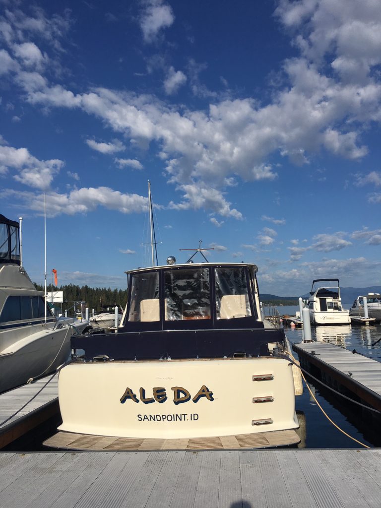 marinaBoat