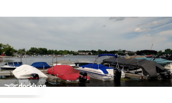 Wauconda Boat boat rental operation on Wauconda, IL 3