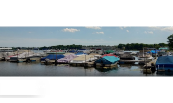 Wauconda Boat boat rental operation on Wauconda, IL 4
