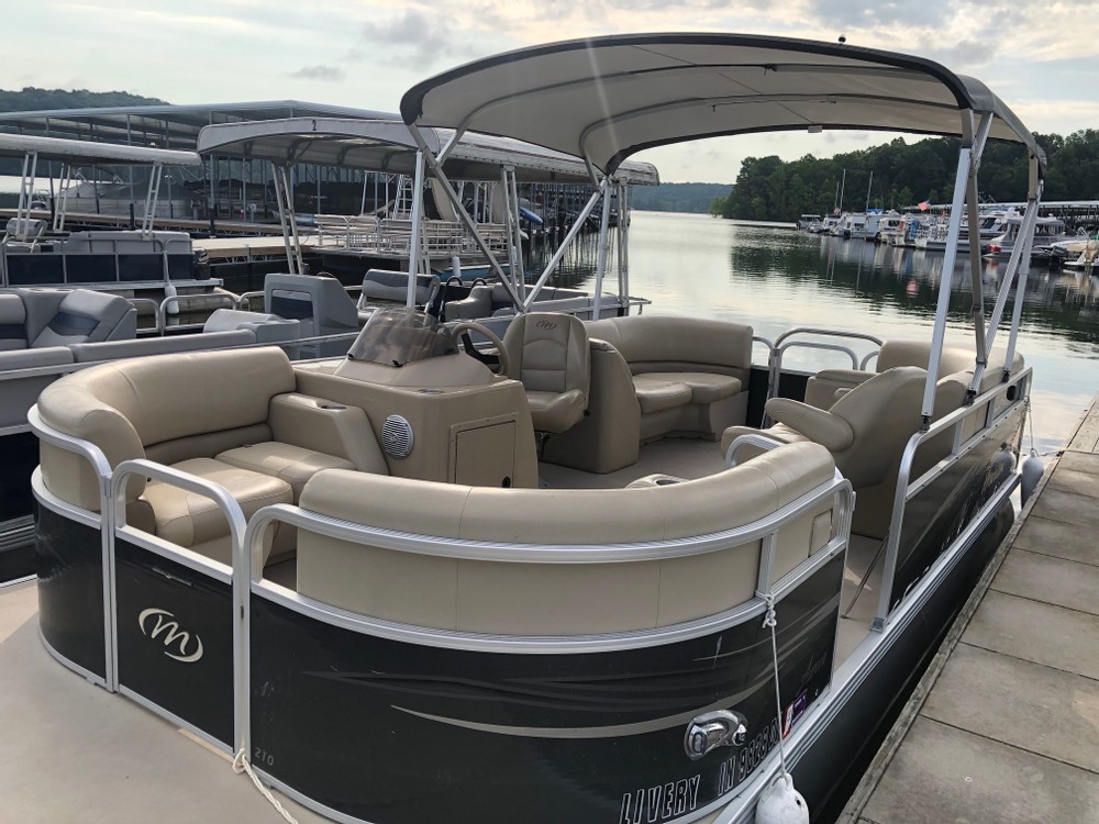marinaBoat
