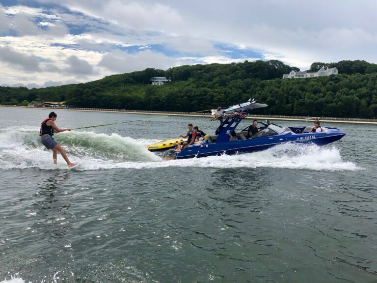 marinaBoat