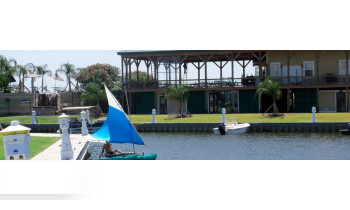 Joe Rugs Water Adventures boat rental operation on New Orleans, LA 4