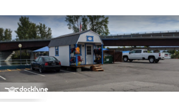 Work 2 play boat rental operation on Sandpoint, ID 6