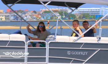 Paradise Watersports boat rental operation on Ocean City, MD 10