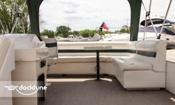 Mississippi Parkside Marina boat rental operation on Wabasha, MN 5