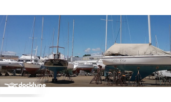 Carr Creek Marina Office boat rental operation on Annapolis, MD 7
