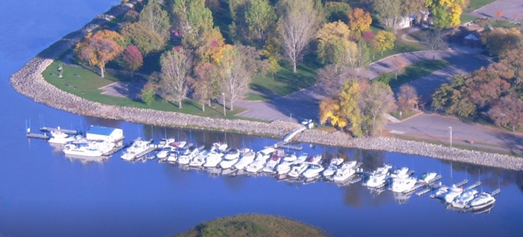 River Valley Marina and Boat Rentals