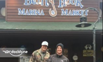 Bent Hook Marina boat rental operation on Ridgedale, MO 4