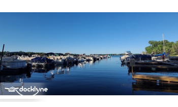 Admiral D's Waterfront Tavern boat rental operation on White Bear Lake, MN 8