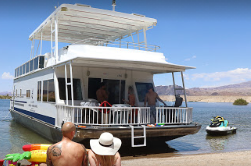 marinaBoat