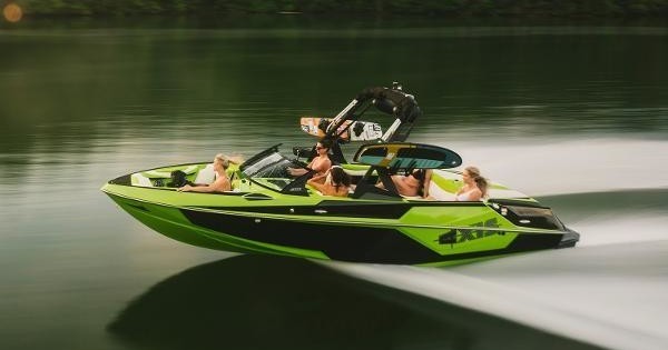 marinaBoat