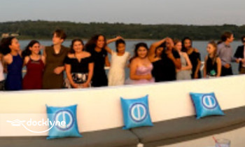 NY Yacht & Boat Charter boat rental operation on New York, NY 3