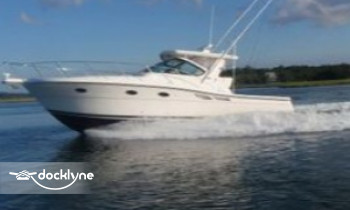 OnBoat NYC boat rental operation on New York, NY 2