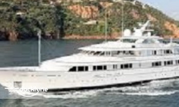 Manhattan Yacht Charters boat rental operation on New York, NY 2