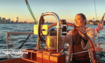 Tribeca Sailing boat rental operation on New York, NY 1