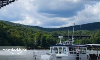New York Boat Company boat rental operation on Peekskill, NY 7