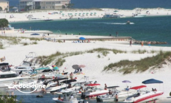 Aloha Pontoon Rentals boat rental operation on Destin, FL 1
