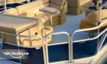 Destin Boat Shack Boat Rentals boat rental operation on Destin, FL 1