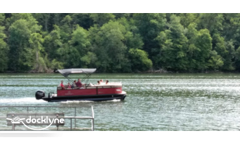 Rainbow Haven Resort & Marina boat rental operation on Rockaway Beach, MO 8