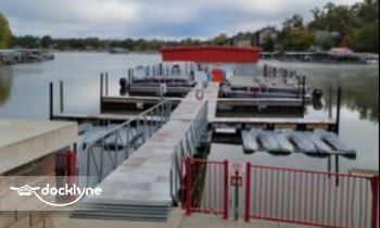 Redhead Yacht Club boat rental operation on Osage Beach, MO 10