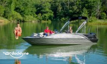 Sterett Creek Marina boat rental operation on Warsaw, MO 7