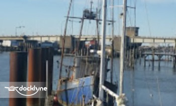 Charleston Shipyard boat rental operation on Charleston, OR 4