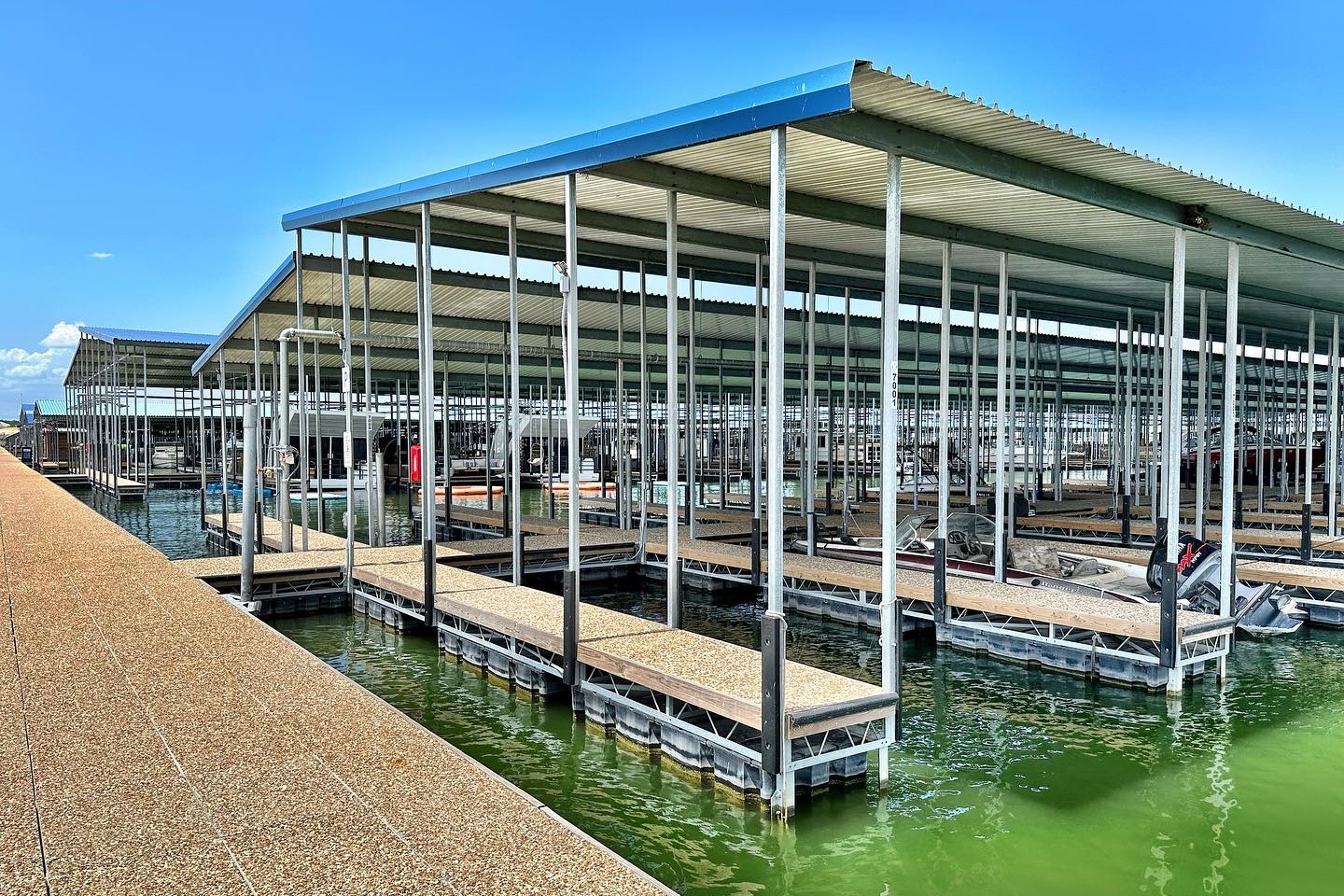 marinaBoat